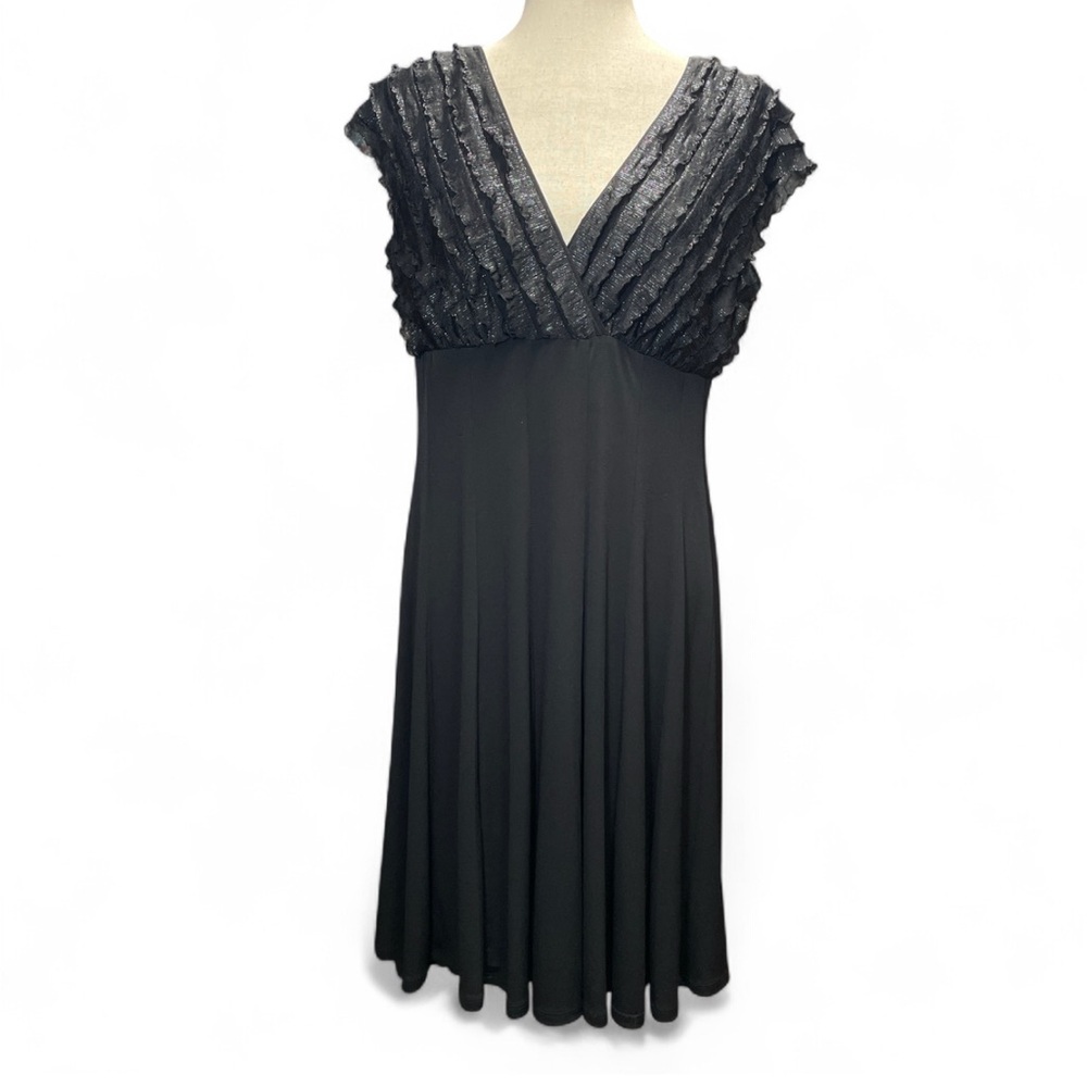 Connected Petite Black‎ Whimsigoth V-Neck Ruffle Glittery Dress Size 14